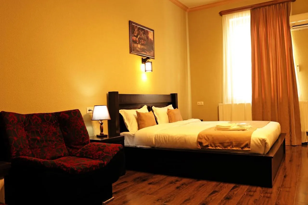 Sisno Hotel تبليسي 4*,